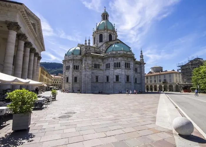 Lejlighed Piazza Roma By Quokka 360 - Historic Flat In The Centre Of Como