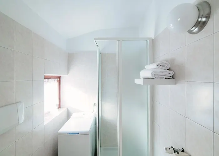 Piazza Roma By Quokka 360 - Historic Flat In The Centre Of Apartment Como